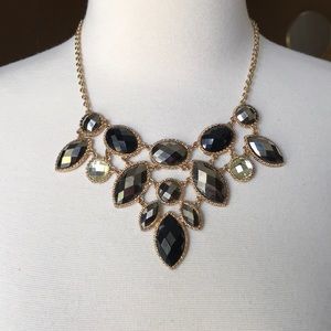 Costume statement necklace